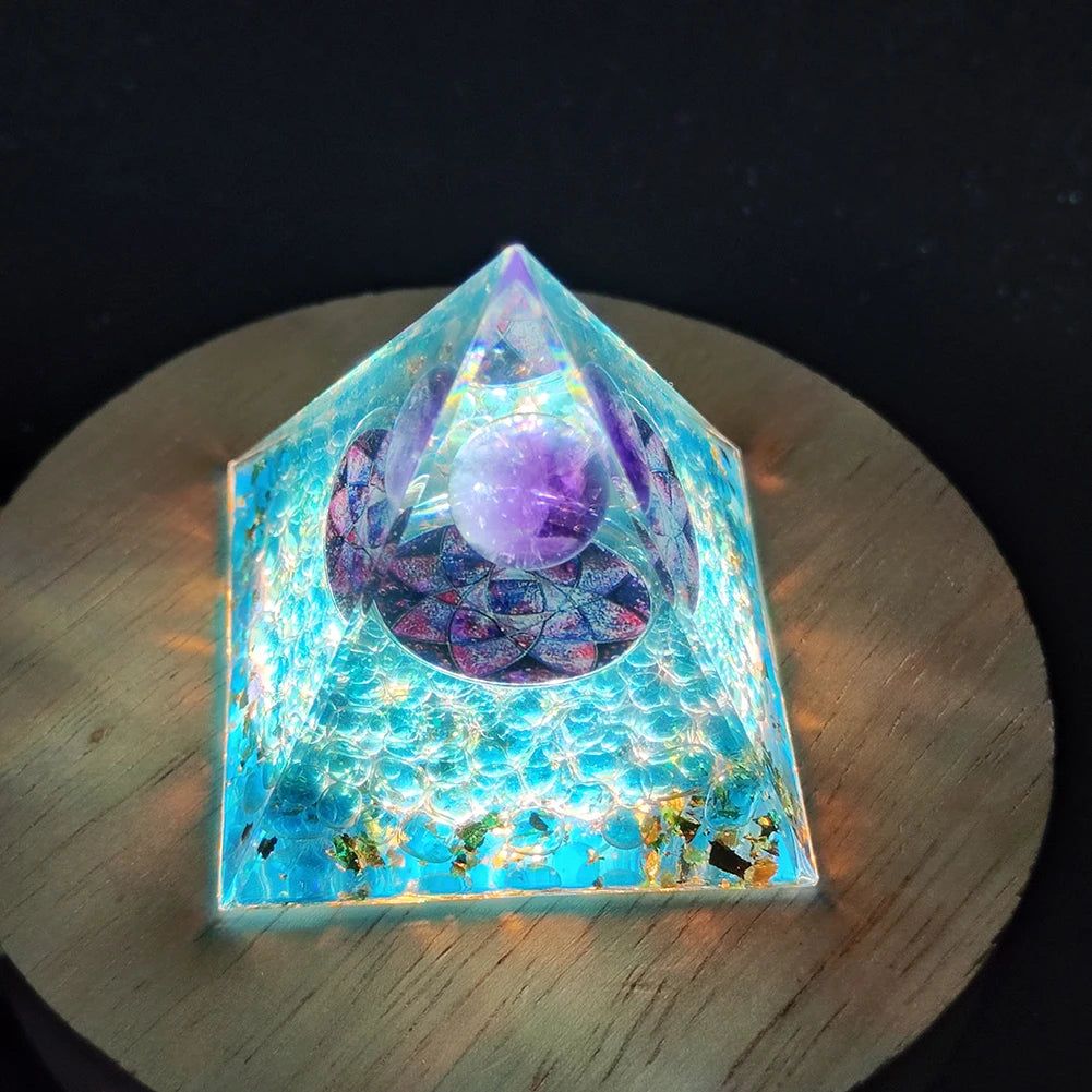 Energy Generator Orgone Pyramid Amethyst Peridot Healing