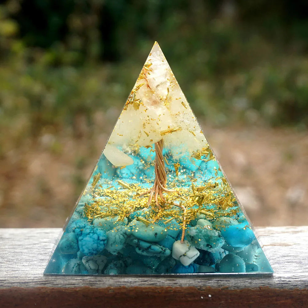 Energy Generator Orgone Pyramid Amethyst Peridot Healing
